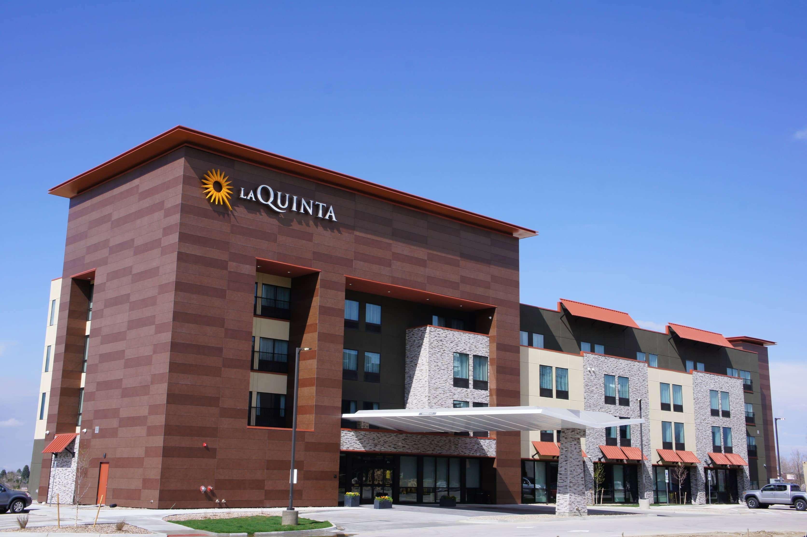La Quinta Inn & Suites By Wyndham Littleton-Red Rocks Bagian luar foto